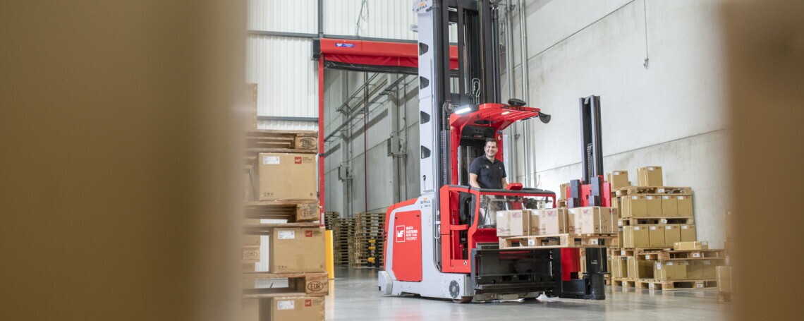 Ausbildung zur Fachkraft für Lagerlogistik (m/w/d) I 2027, 1. Bild